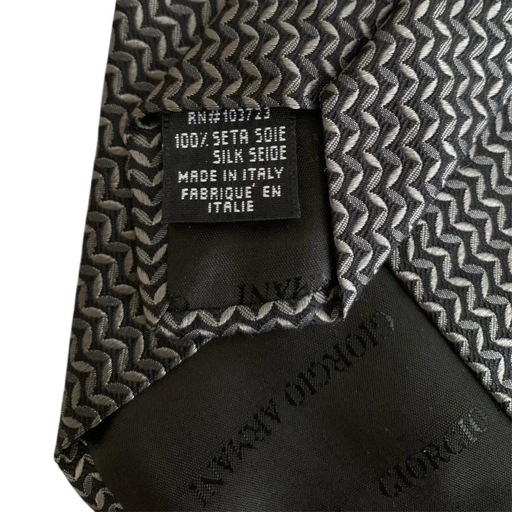 Giorgio Armani Collezioni Black White Geometric Pattern Necktie Italy Made VTG